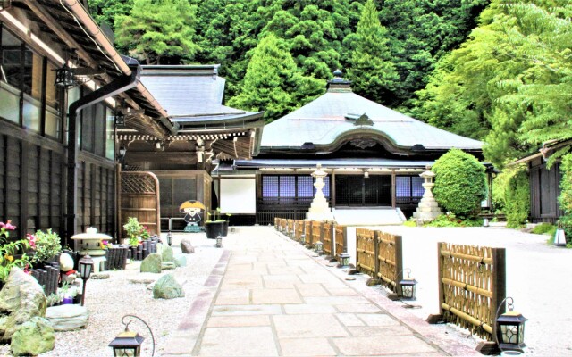 Shuku-bou Saimonin
