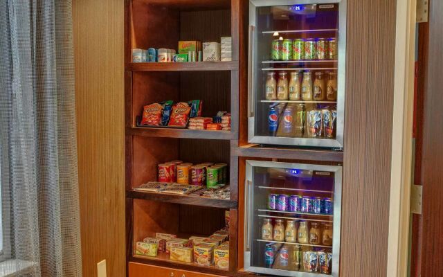 Fairfield Inn & Suites by Marriott Russellville