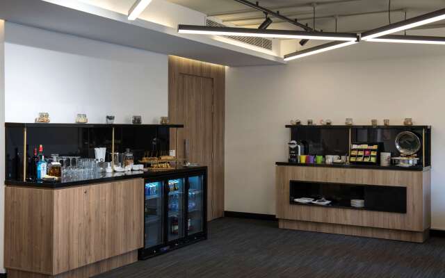 Radisson Blu Hotel, Beirut Verdun
