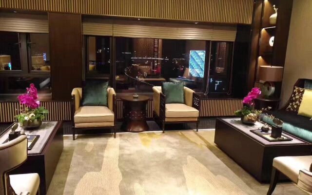 Royal Stars Apartment Shamian Branch