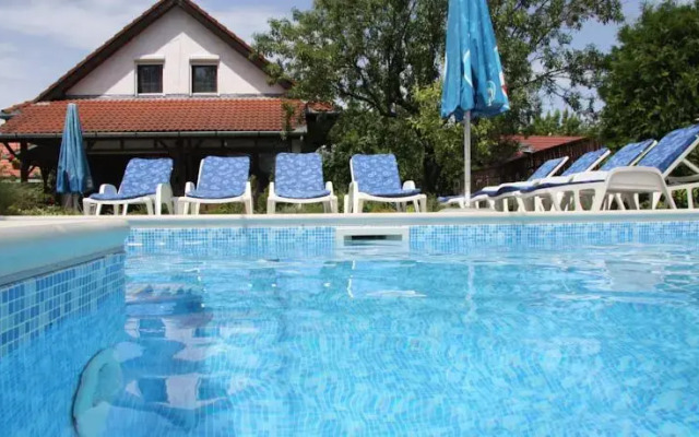 Csorba vendégházak medencével