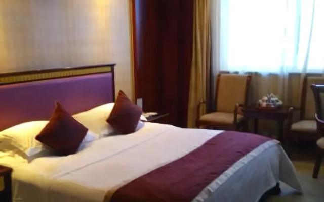East Lake International Hotel