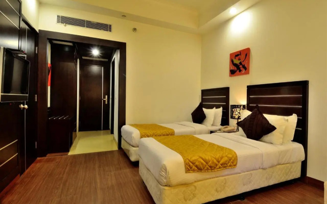 Lakshya's Hotel