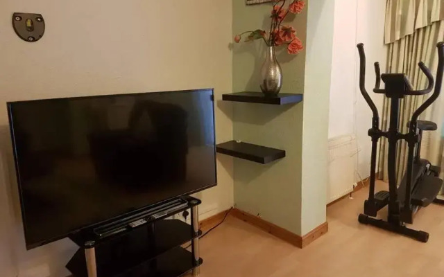 3 bed room house
