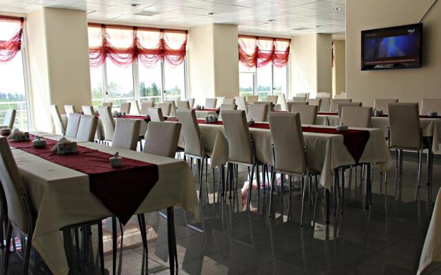 Bubyo Burhaniye Uygulama Oteli