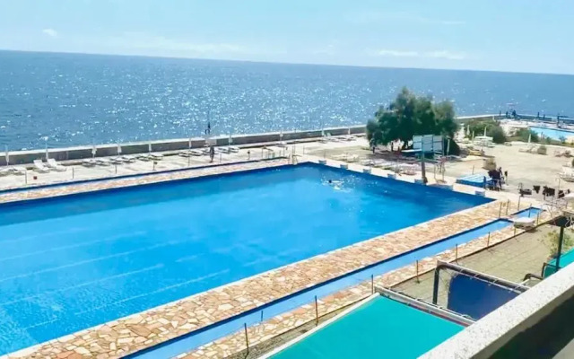 Suite SeaSide Home - Fronte Mare con piscina
