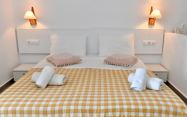 Summer View Hotel