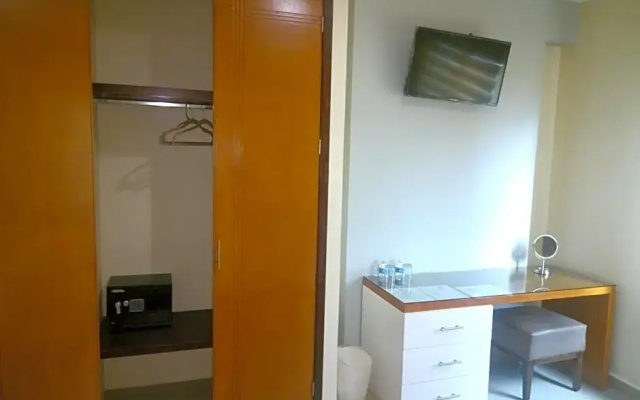 Hotel Tierra Roja