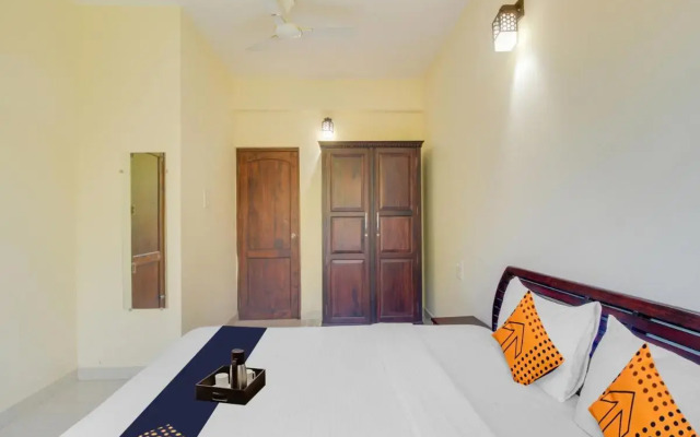 Capital O 700873 Varca Holiday Suites