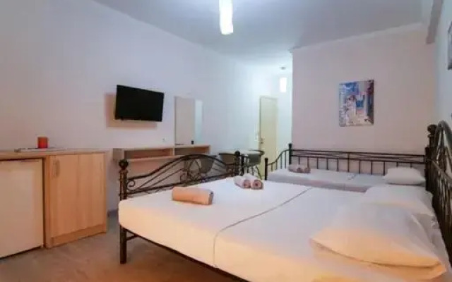 Vironas Rooms