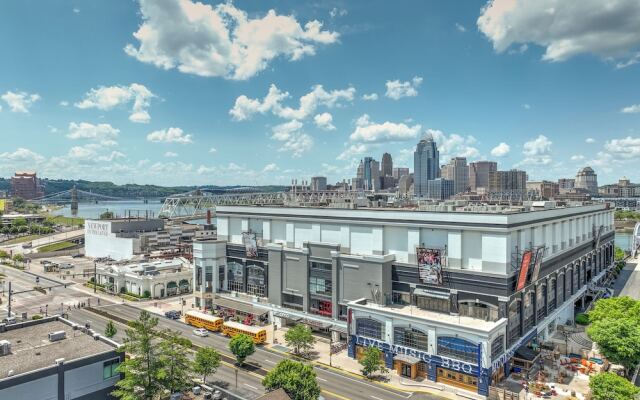 Monmouth Loft 4