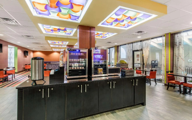 Holiday Inn Nashville Downtown - Stadium by IHG