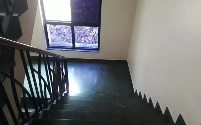 Hotel The Samrat