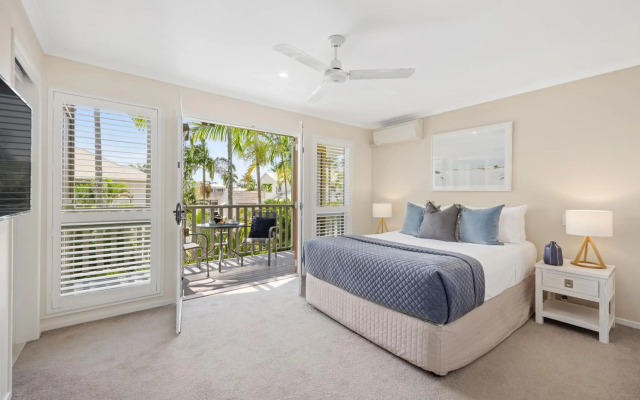 Noosa Outrigger Beach Resort