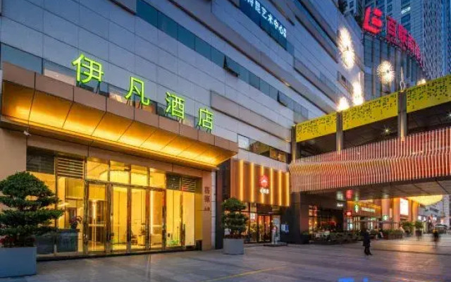 Yifan Hotel