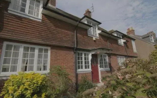 Red Cottage BB