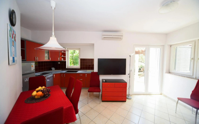 Apartments Dvori Novalja