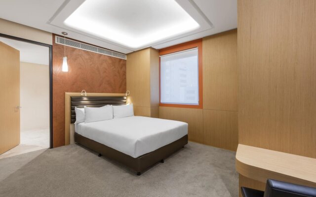 Rydges Australia Square Hotel