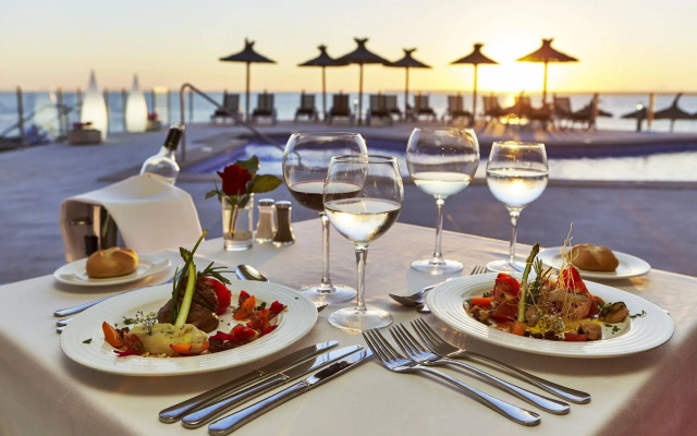 Universal Hotel Cabo Blanco - Adults Only