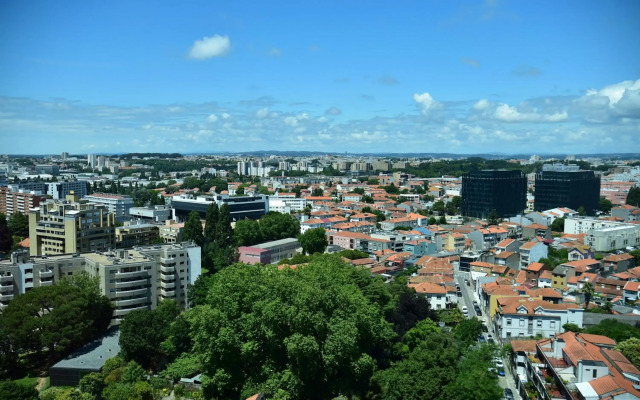 Porto Palácio Hotel by The Editory