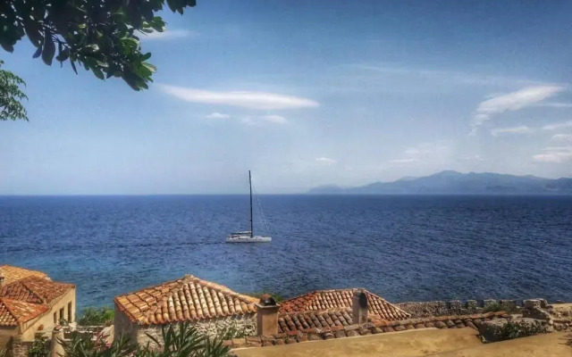 Wonderful seaside residence