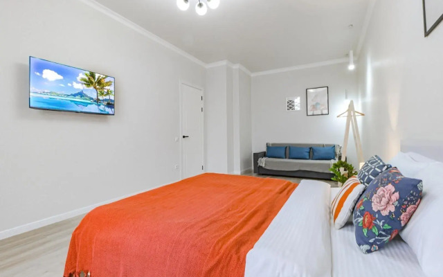 Apartments on 44B Turan Avenue