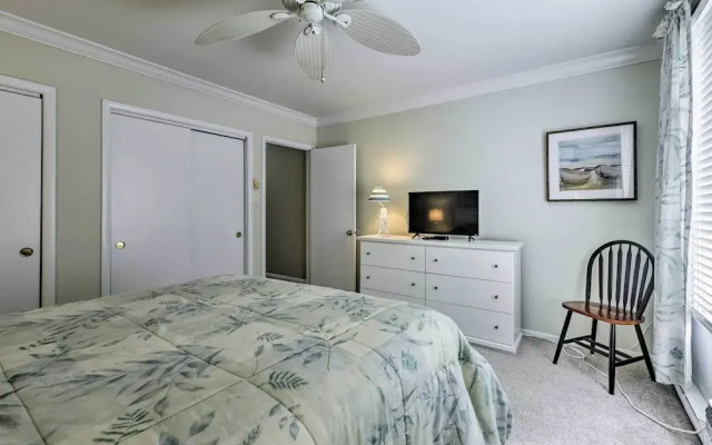 'beach Haven Condo' - Steps to Brigantine Beach!