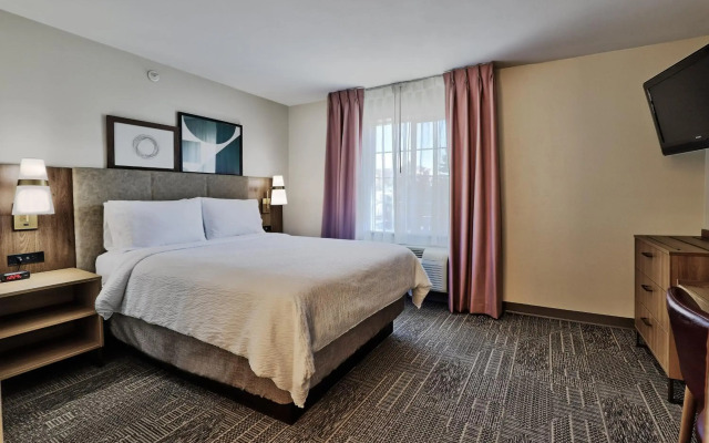 Staybridge Suites Albuquerque - Airport by IHG