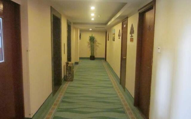 GreenTree Inn Shanghai Hongqiao Airport Hotel
