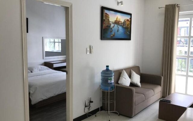 Pearl Service Apartment
