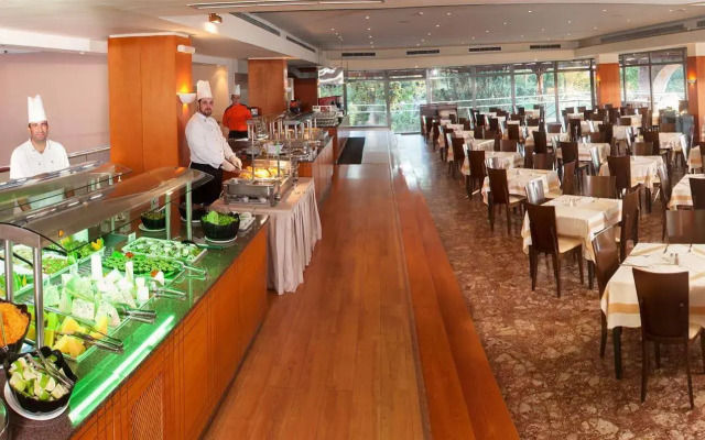 Oceanis Hotel