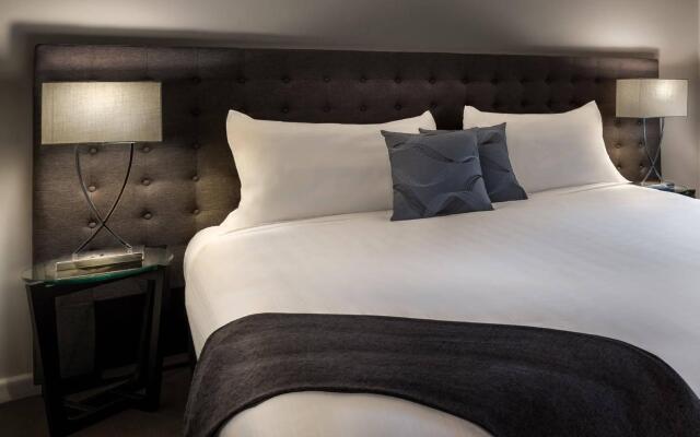 Crest on Park – Guest Rooms – Melbourne