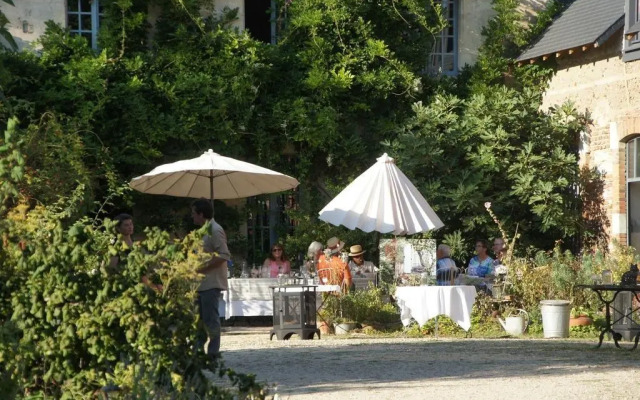 Aux Jardins Des Thevenets