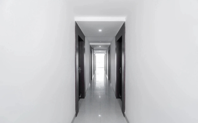 Capital O 70043 Limestone Luxury Rooms