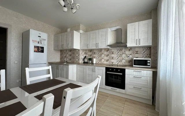 EasyRent на улице Тухачевского 40А