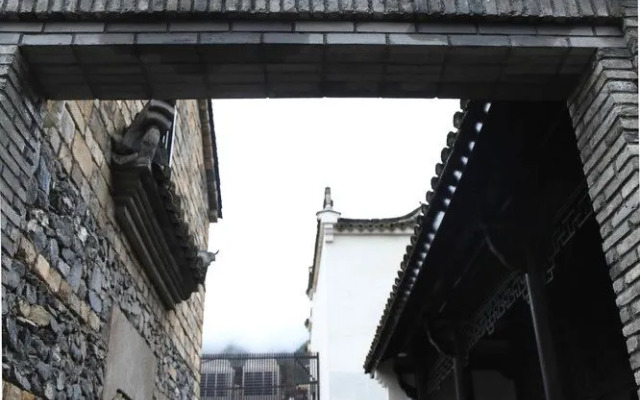 Seclusive Gencaland Hotel