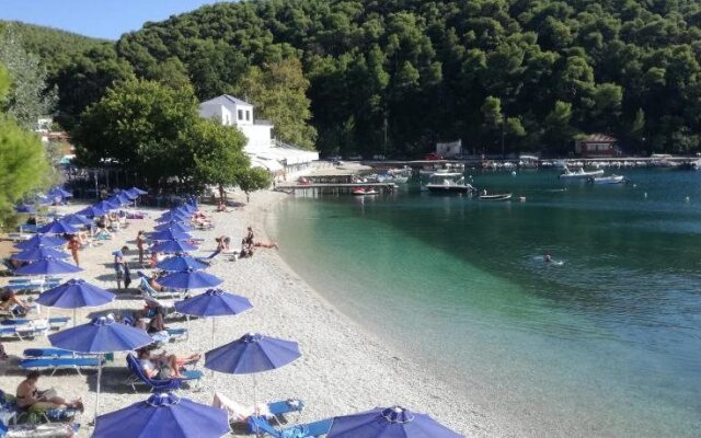 Kallisti Seaside Studios Skopelos