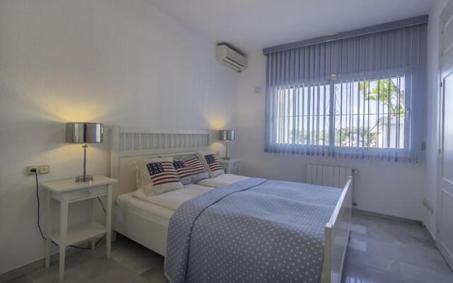 20787 - Spacious Villa