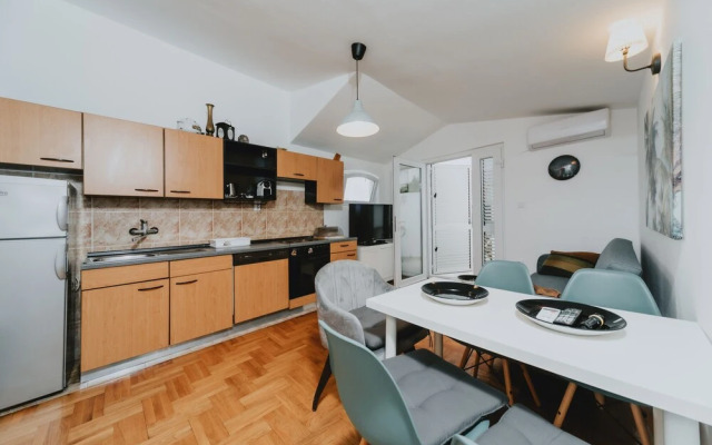 Panoramic apartment