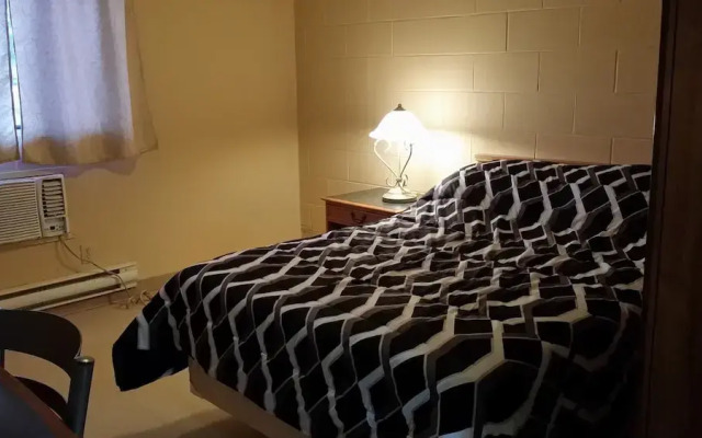 Sleeping Dragon Motel