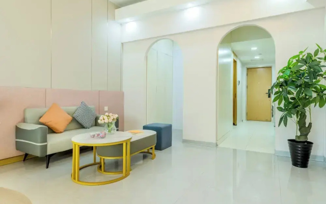 Lavande International ApartHotel US Consulate General Guangzhou Zhujiang New Town Metro Branch - Free Shuttle Bus to Canton Fair Complex During Canton Fair Period & Free VPN Internet Access