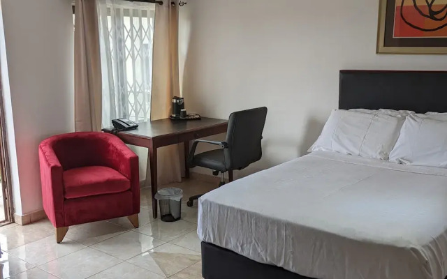 KoKo Palm Inn