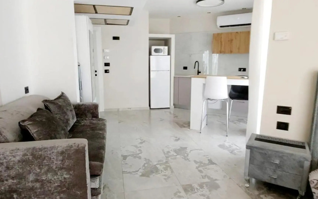 8 Hotel Apartment Short Time TLV BAT YAM