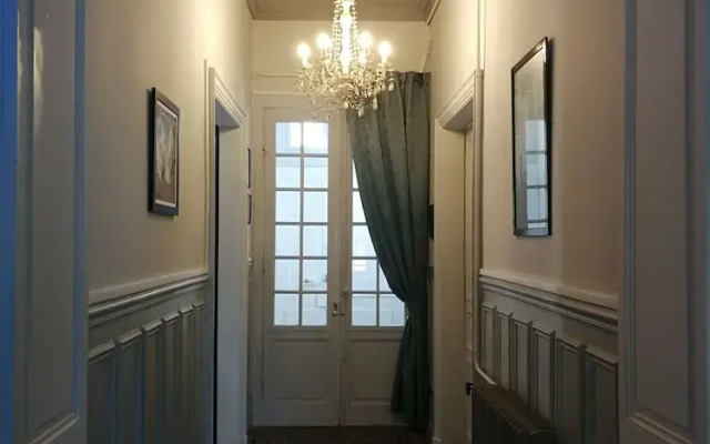 Chambres d'hôtes H De Surgeres