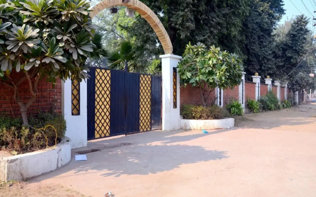 OYO 2376 Bellevue Hotel