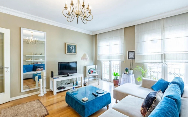 Lovely and Central Flat Near Nisantasi in Sisli