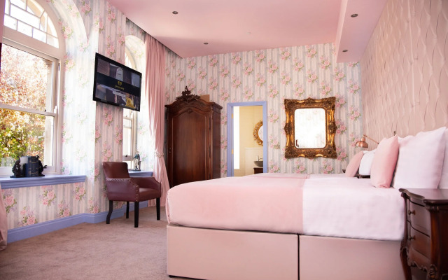 The Coal Exchange Hotel