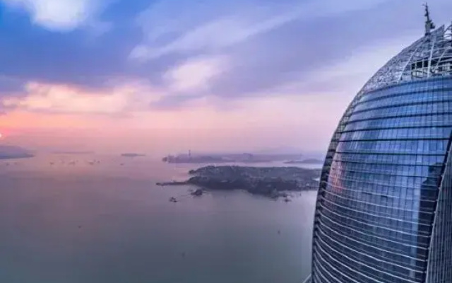 Xiamen IMAY Designer Seaview Apartment (Shimao Twin Towers Branch)