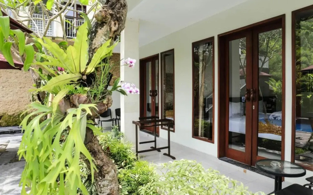 Dewi Villa Padangbai Hotel