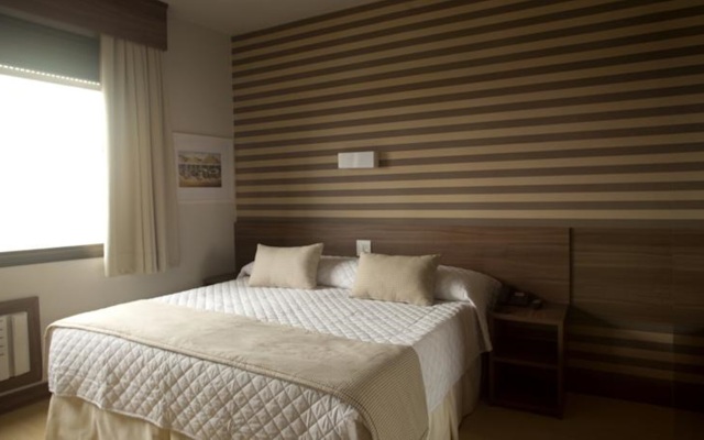 Hotel Continental Business